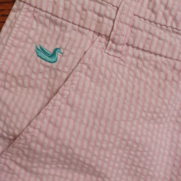 Southern Marsh Pink Seersucker Women's Shorts Pinstripe 6 - Picture 3 of 5